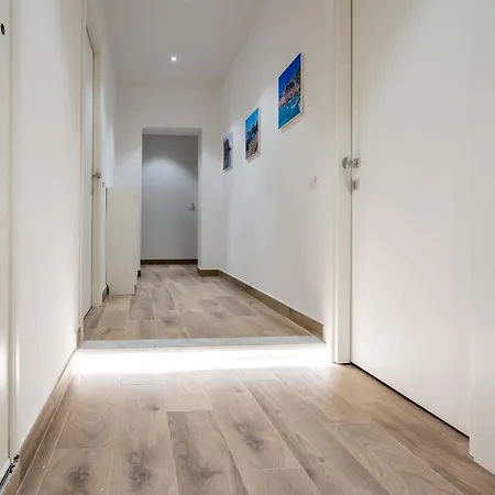 All'imbarco - Mytouristhome 3* La Spezia