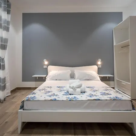 Penzion All'imbarco - Mytouristhome La Spezia