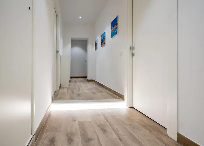 All'imbarco 3* لا سبيتسْيا