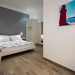 All'imbarco - Mytouristhome 3* La Spezia