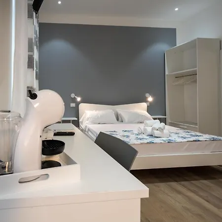 All'imbarco - Mytouristhome Vendégház 3*