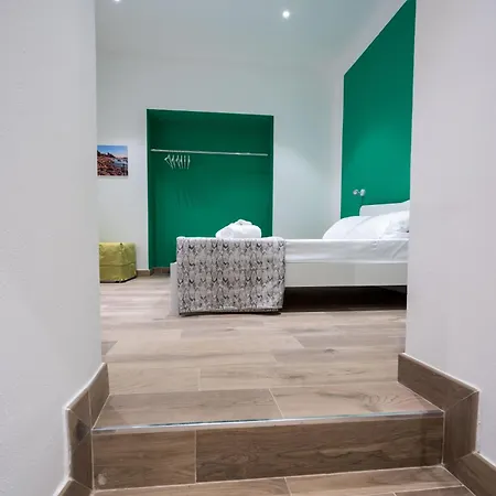 All'imbarco - Mytouristhome Konukevi 3*